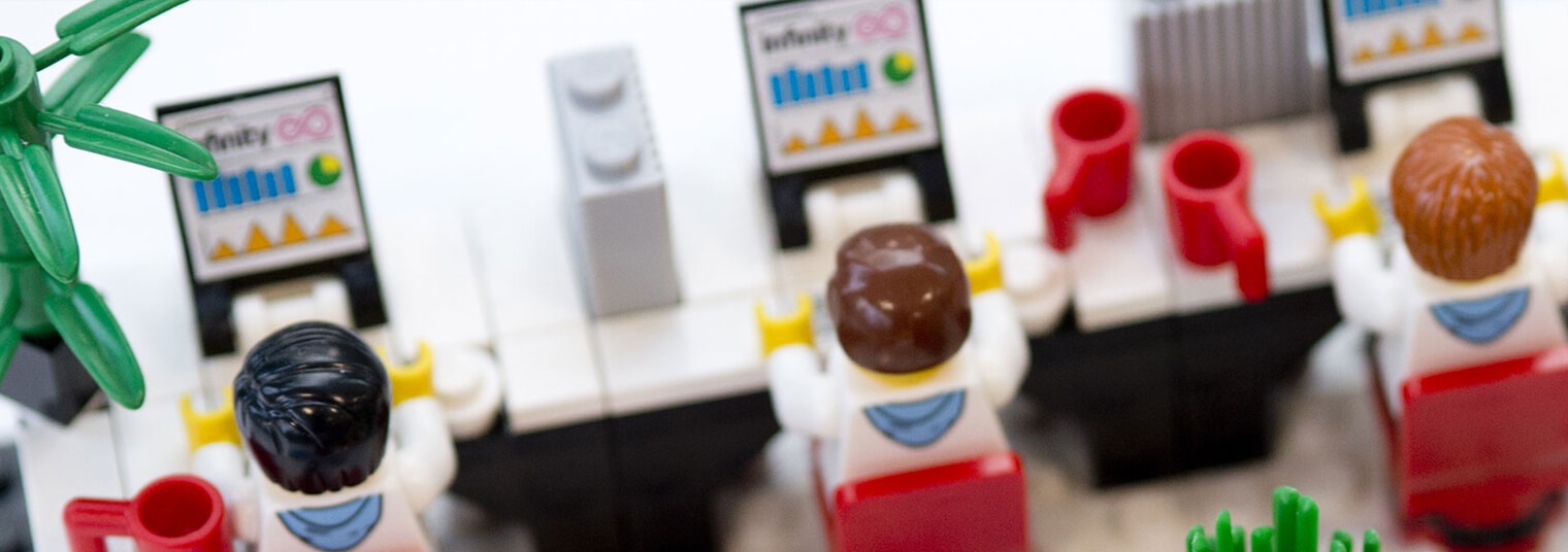 Lego Team Infinity – check out the Vine!